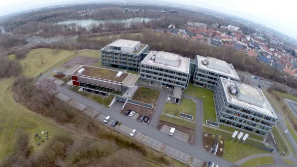 Das Orga-Systems-Gebäude am Hoppenhof in Paderborn, teilweise wird es genutzt von der Stadtverwaltung und anderen Firmen. - © Marc Köppelmann