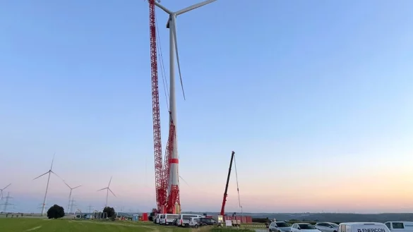 Der Landesverband Lippe plant, bis zu elf Windräder im Bereich Leopoldstal und auf dem Bauerkamp zu errichten. - © Enercon