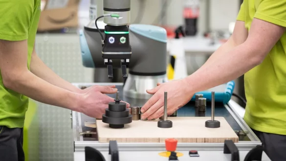 Auszubildende - &copy; Foto: Friso Gentsch/dpa