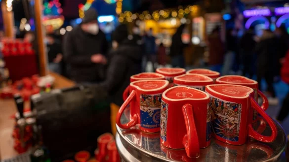 Weihnachtsmarkt Berlin - &copy; Foto: Monika Skolimowska/dpa-Zentralbild/dpa