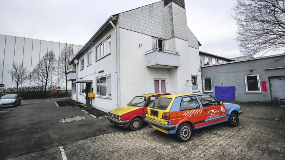 Sechs Wohnungen in der "Werkstatt": Im Geb&auml;ude, das zur Gewerbenutzung angemeldet war, wohnten 23 Menschen. - &copy; Andreas Zobe
