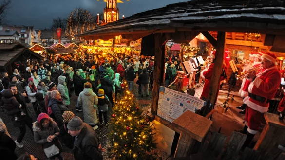 Der Weihnachtstraum in Bad Salzuflen zieht Beuscher aus Nah und Fern an. - © Nicole Ellerbrake