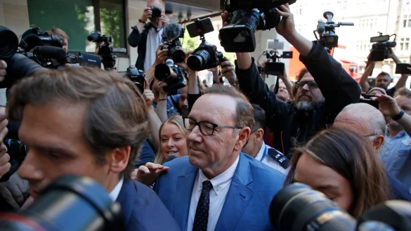 - &copy; David Cliff/AP/dpa