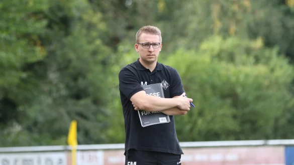 Beginn in Asemissen: Florian M&uuml;ller startet beim Fu&szlig;ball-Bezirksligisten. - &copy; Oliver K&ouml;nig