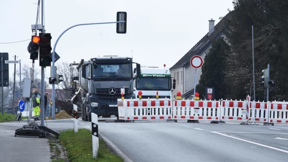 Die B239 ist derzeit gesperrt. - &copy; Raphael Bartling