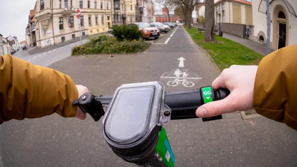E-Roller fahren seit Neuestem auch in Detmold. - &copy; Raphael Bartling
