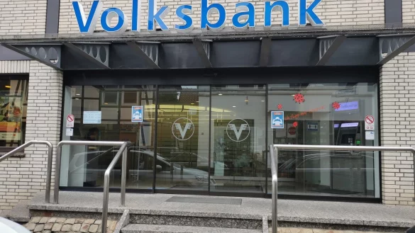Ein Kurier der B&ouml;singfelder Filiale der Volksbank ist von zwei M&auml;nnern &uuml;berfallen worden. - &copy; Sylvia Frevert