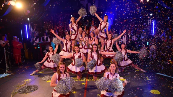 Die Prinzengarde sorgt mit mit ihren Tänzen immer wieder für Begeisterung und beste Stimmung. - © Archivfoto: Nicole Ellerbrake