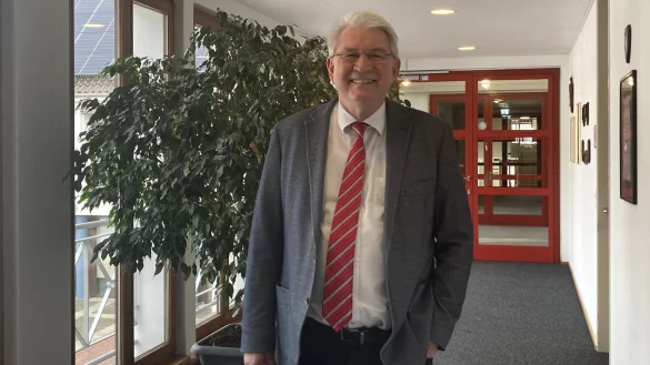 Bürgermeister Thomas Katzer hat für sein letztes Jahr im Amt noch einiges vor. - © Cordula Gröne