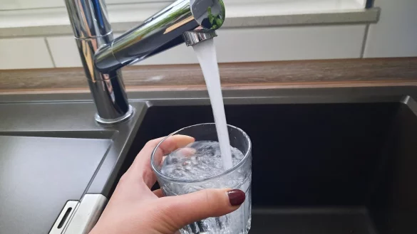 Der Wasserbeschaffungsverband hat lange die Versorgung mit Frischwasser in Hohenhausen übernommen. Jetzt soll die Gemeinde übernehmen. - © Symbolbild: Lorraine Brinkmann