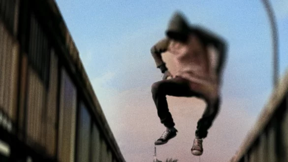 "A Clockwork Orange" wird in einer Adaption von Konstanze Kappenstein im Sommertheater in die aktuelle Zeit transportiert. - &copy; Landestheater Detmold/Marc Lontzek