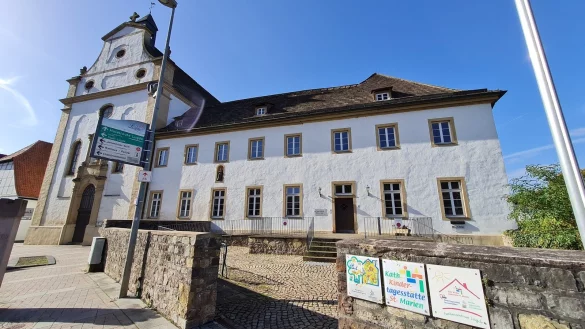 Für das Lügder Kloster wird sich eine eigene Projektgruppe gründen. Sie soll sich Gedanken darüber machen, wie eine neue Trägerstruktur für dieses Gebäude aussehen könnte. - © Archivfoto: Marianne Schwarzer