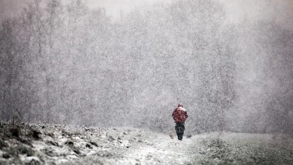 Geschneit hat es in diesem Jahr schon – wie hier auf der Oerlinghauser Straße. Wird es weiße Weihnachten geben? - © Sarah Jonek