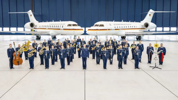 Das Luftwaffenmusikkorps aus Münster spielt in der Konzerthalle. - © Bundeswehr / Kevin Schrief