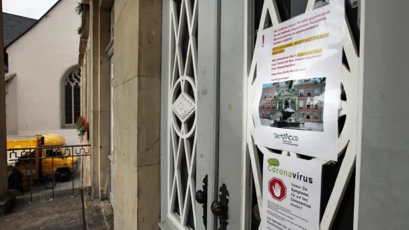 Geschlossen: Das Rathaus Detmold. - &copy; Bernhard Preuss