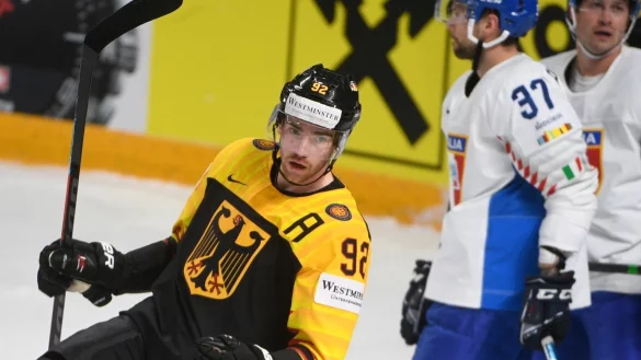 Marcel Noebels - &copy; Foto: Roman Koksarov/dpa/Archivbild