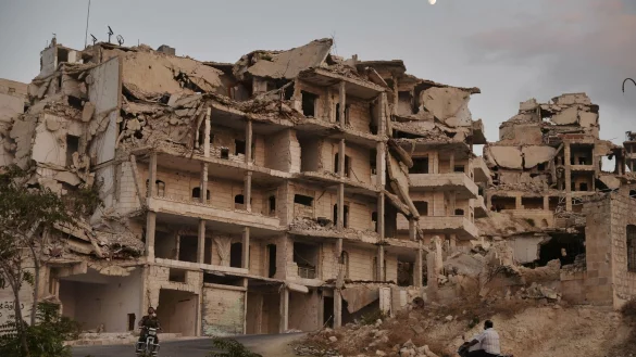 Zerbombte Stadt - &copy; Foto: Ugur Can/DHA via AP/dpa