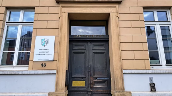 Der Angeklagte soll einen jungen Mann mit einem Schraubendreher bedroht haben. Er muss sich vor dem Amtsgericht Detmold verantworten. - &copy; Carolin Brokmann-F&ouml;rster