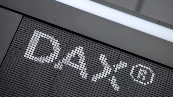 Dax - &copy; Foto: Boris Roessler/dpa