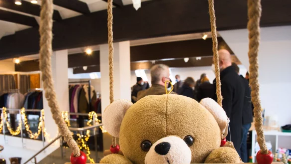 Im Sozialkaufhaus gibt es gebrauchte Sachen zum kleinen Preis. Ein Aufbewahrungsservice f&uuml;r Eink&auml;ufe soll mehr Menschen in die Innenstadt locken. - &copy; Till Sadlowski