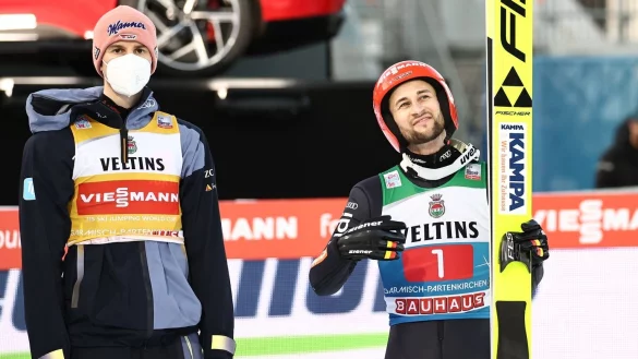 Geiger und Eisenbichler - &copy; Foto: Daniel Karmann/dpa