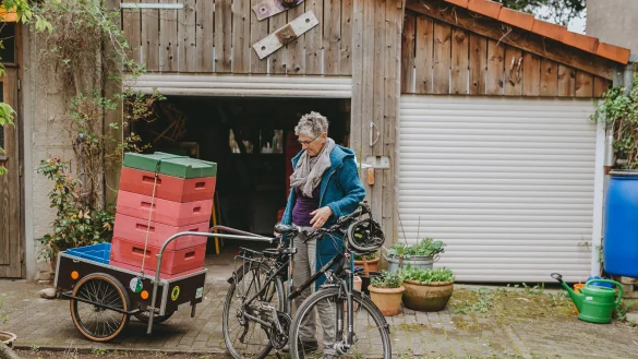 Pauline Leidgens f&auml;hrt t&auml;glich Rad. - &copy; Sandra Castrup