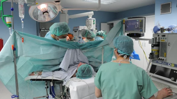 Geburt per Kaiserschnitt - &copy; Foto: Waltraud Grubitzsch