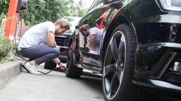 Reifenpanne - &copy; Foto: Christin Klose