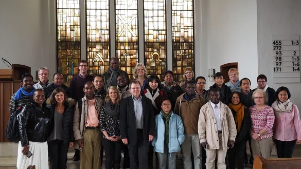 Studenten des internationalen Masterkurses Diaconic Management zu Besuch in der Lippischen Landeskirche. - &copy; Privat
