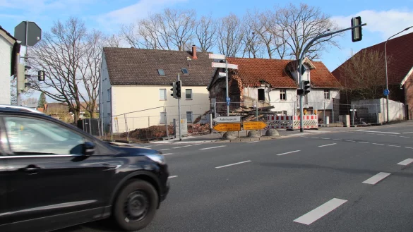 Die Brandruine an der Ecke Lagesche Stra&szlig;e/ Uferstra&szlig;e ist abgerissen worden. - &copy; Nadine Uphoff