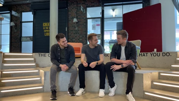 Die Studenten (von links) Jerome Fath, Marcel Banmann und Josua K&ouml;hler haben ihr eigenes Start-Up gegr&uuml;ndet. - &copy; Thomas Schmidt