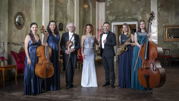 Zum Jahresauftakt 2025 gibt es eine „Neujahrsgala“ mit dem „Ensemble Spreegold“ und dem Duo „Pariser Flair“ in der Konzerthalle Bad Salzuflen. - © Sebastian Runge