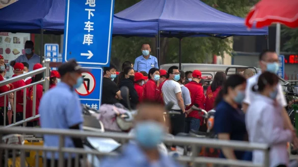 Peking - &copy; Foto: Mark Schiefelbein/AP/dpa