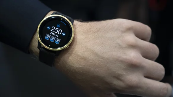 Garmin Venu - &copy; Foto: Florian Schuh/dpa-tmn