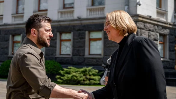 - &copy; -/Pressedienst Pr&auml;sidentenb&uuml;ro/dpa