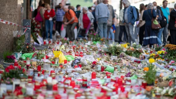 Gedenken - &copy; Foto: Daniel Karmann/dpa