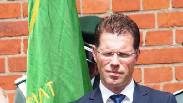 Bürgermeister Rainer Vidal erhält Morddrohungen wegen einer Kündigung von Mietern. - © NW