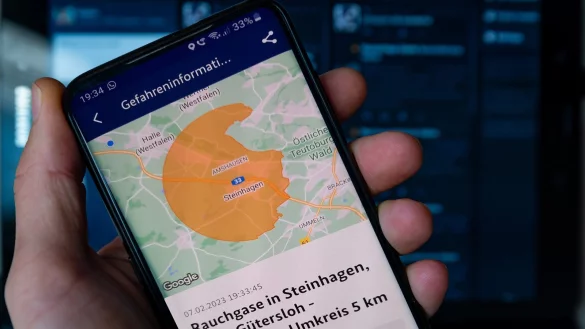 Der Gefahrenradius endet genau an der Stadtgrenze &ndash; als w&auml;re Bielefeld unter einem unsichtbaren Schutzschirm. - &copy; Eike J. Horstmann