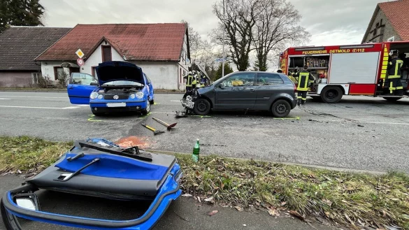 Beide Unfallbeteiligte wurden bei dem Zusammenprall verletzt. - &copy; Freitag Medien Gruppe