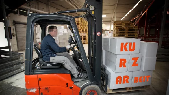Kurzarbeit: Diese Ma&szlig;nahme kann helfen, dass Unternehmen in wirtschaftlich schwierigen Zeiten keine Jobs streichen, wenn sich der Abschwung versch&auml;rft. - &copy; Symbolbild: Bernhard Preu&szlig;