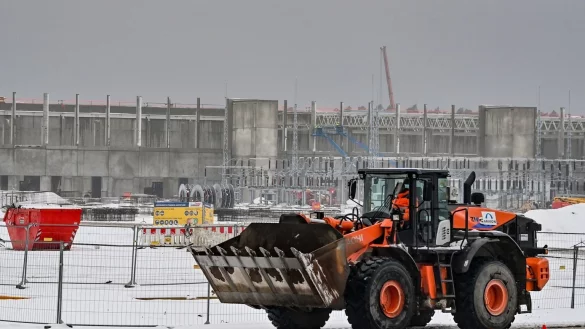 Tesla-Baustelle in Gr&uuml;nheide - &copy; Foto: Patrick Pleul/dpa-Zentralbild/dpa