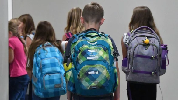 Sch&uuml;lerinnen und Sch&uuml;ler - &copy; Foto: Martin Schutt/dpa-Zentralbild/dpa