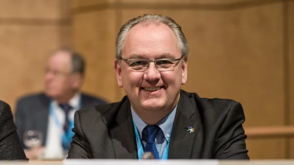 Bernd Schulze-Waltrup, stellvertretender Vorsitzender des CDU-Bezirksverbands in OWL. - © Roland Rochlitzer