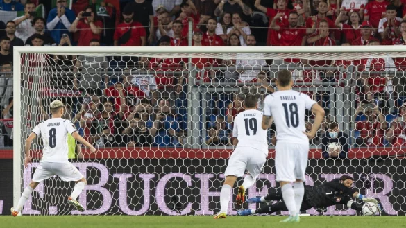 Schweiz - Italien - &copy; Foto: Jean-Christophe Bott/KEYSTONE/dpa