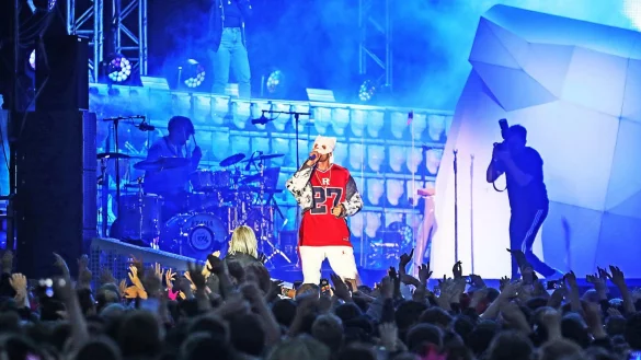 Stargast: Mit Headliner Cro lockten die Organisatoren einen der erfolgreichsten Rapper Deutschlands nach Bielefeld. - © Sarah Jonek