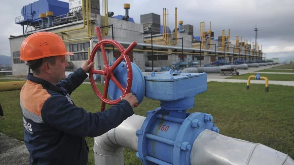 Russland und Ukraine unterzeichnen Gastransitvertrag - &copy; Foto: Pavlo Palamarchuk/AP/dpa