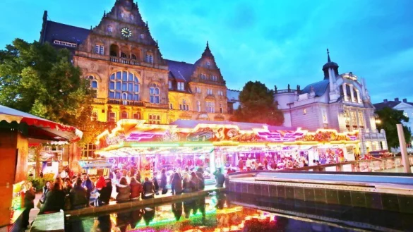 Der Leinewebermarkt steigt wieder in Bielefeld. - &copy; Bielefeld Marketing