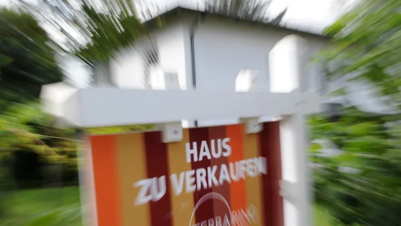 Immobilienbesichtigung - &copy; Foto: Tobias Hase/dpa-tmn