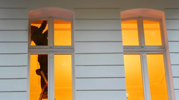 Sch&ouml;nheitsreparaturen - &copy; Foto: Jens Kalaene/dpa-Zentralbild/dpa