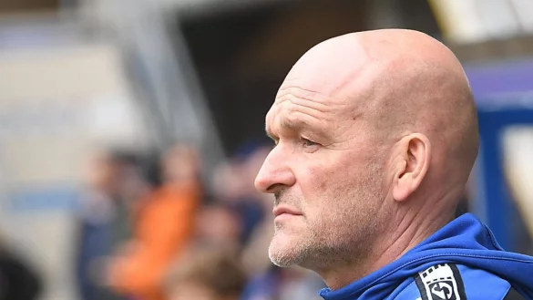 Nicht mehr Coach des SCP: Stefan Emmerling kam erst kurz vor der Winterpause. - © Marc Köppelmann